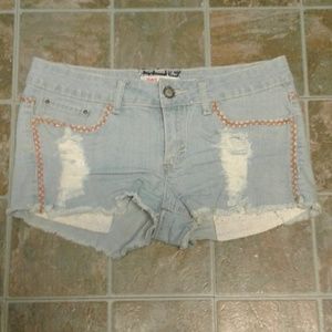 HOT KISS distressed denim shorts sz 7 pre owned